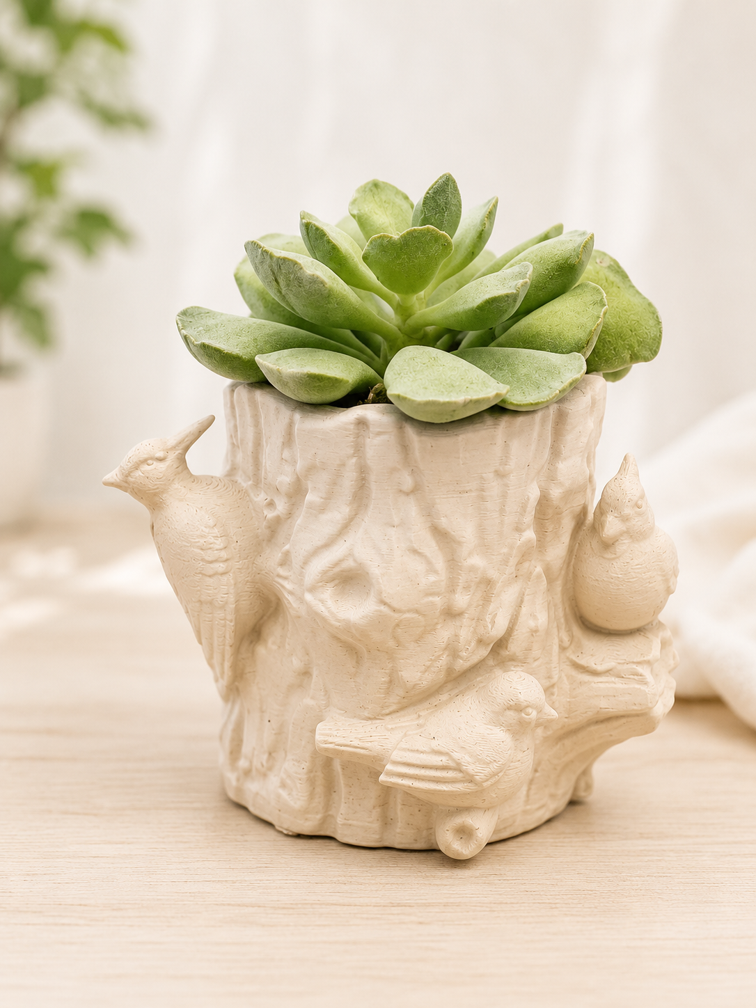 Woodland Bird Stump Planter